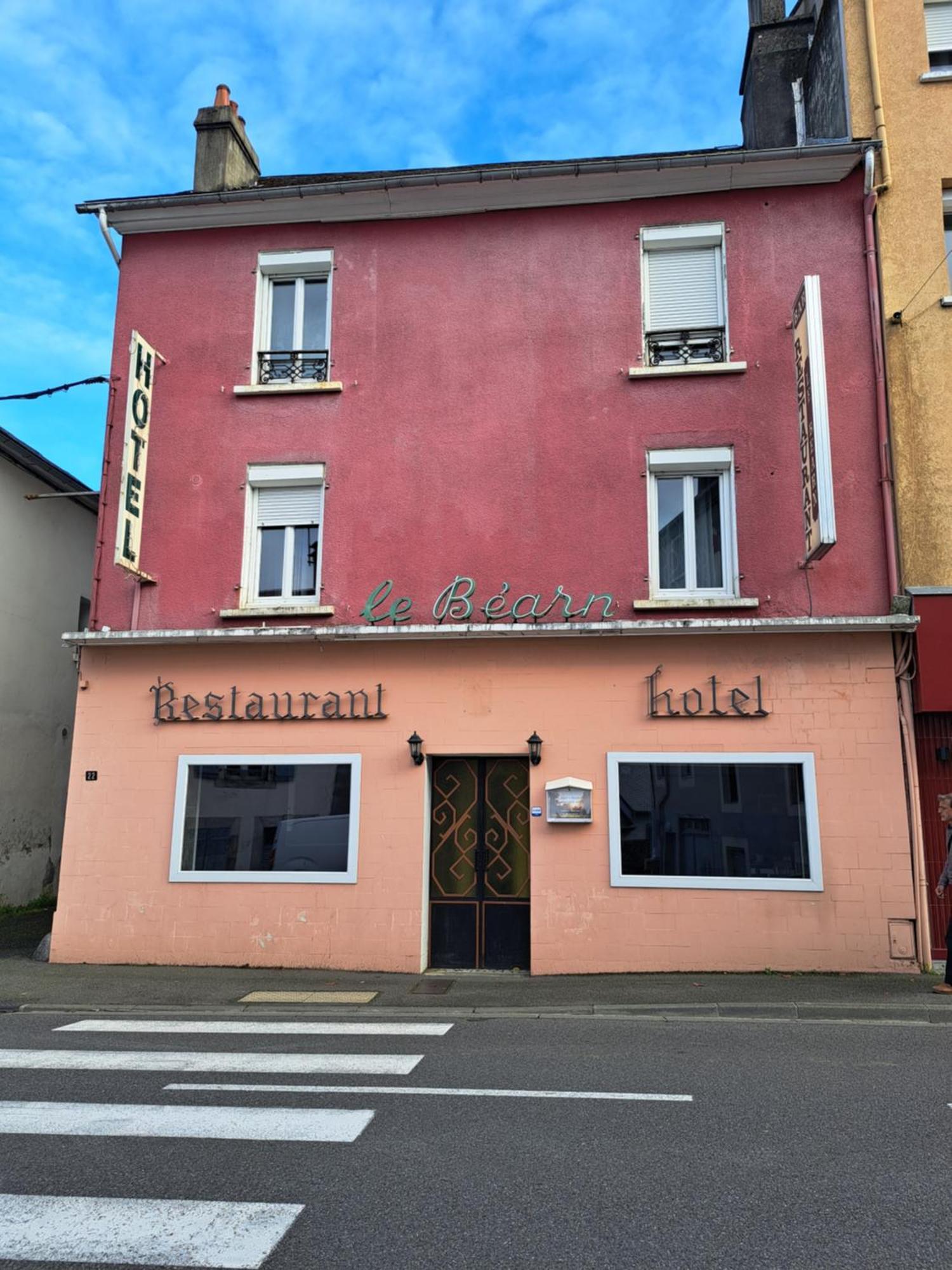 Hotel Le Bearn Bagnères-de-Bigorre Dış mekan fotoğraf
